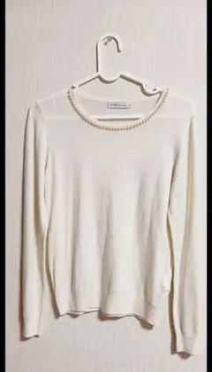 earth music&ecology ホワイト パール薄手ニット 長袖