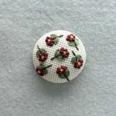刺繍ブローチ　花本㉒【アイボリー】