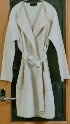 Item thumbnail for item bad370a4-1b7b-43ce-8da5-c91e4106a089