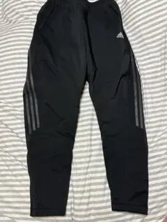adidas スポーツウェア　パンツ