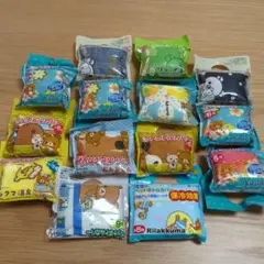 リラックマ(ペットボトルカバー 12個セット)新品未使用品です。