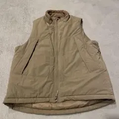 フリークスストア　プリマロフト　ベスト