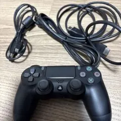 ps4コントローラーデュアルショック4ブラック美品使用感少ないです。