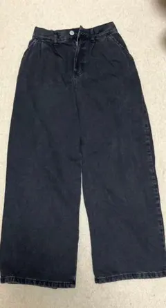 ワイドパンツ　ブラック