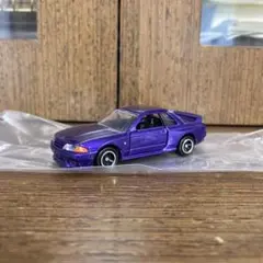 トミカ　日産スカイラインGT-R BNR32