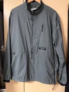 グリーン ナイロンジャケット