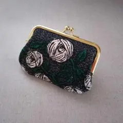 1268 ミナペルホネン rosy がま口ポーチ