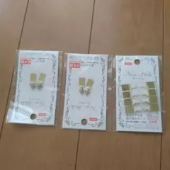 DAISO 貼るピアス 3点セット 日本製のサムネイル
