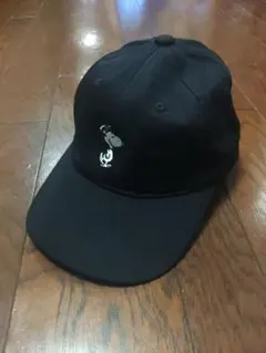 peanuts キャップ　黒　刺繍　スヌーピー