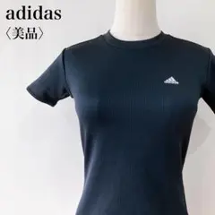 【美品】　アディダス　パフォーマンスロゴ刺繍クルーネックTシャツブラック