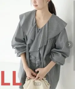 美品　ラビアンジェ　ストライプ　ブラウス　シャツ　フリル　LLのサムネイル