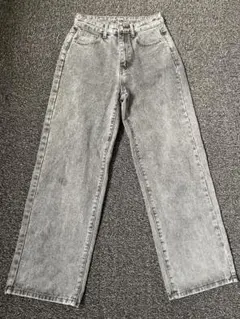グレー ワイドレッグデニムパンツ　Mサイズ　リーバイス風