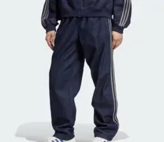 Item thumbnail for item 8373fdf0-caa4-47a9-a4da-8039b9590c69