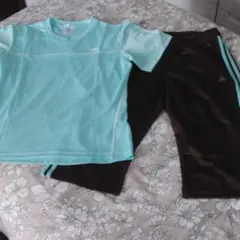 《お値下げ》【タグ無し新品未使用】⭐アディダス半袖+ハーフパンツのセット⭐