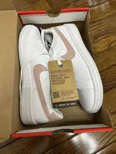 新品 ナイキ スニーカー 24cm ピンク ナイキ コートロイヤル nike