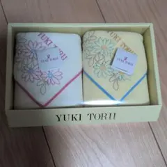 YUKI TORII タオルハンカチ 2枚セット 花柄刺繍のサムネイル