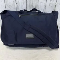 【美品】ラコステ メッセンジャーバッグ ナイロン ネイビー A4収納可 斜め