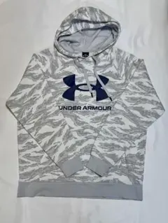 迷彩柄パーカー パーカー