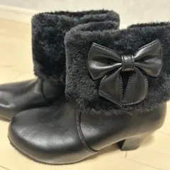 黒いリボン付きブーツ　21センチ　ブーツ　靴　くつ