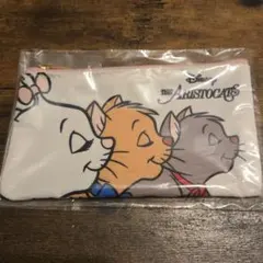 ディズニーストア シークレットポーチ おしゃれキャット