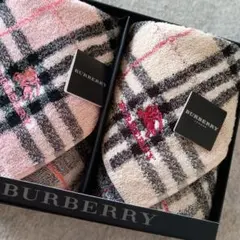 バーバリー　タオルハンカチ　　チェック　　ピンク　ベージュ　　2枚　セット　　箱