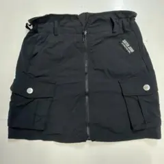 キッズスカート黒　インナーパンツ付き　140センチ