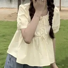 イエロー フリル 半袖ブラウス　shein