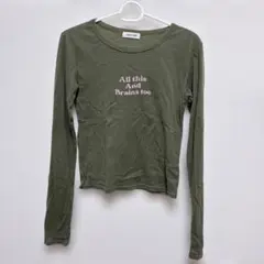 LAGUA GEM 長袖カットソー カーキ ロゴ入りのサムネイル