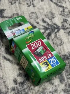 富士フィルム nexia 400と200 新品未開封 計7本 FUJIFILM nexia 400 APSフィルム 7本 期限切れ - メルカリ