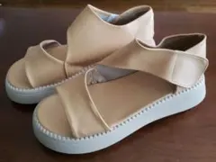 Item thumbnail for item 28ceb390-0f8c-4dcf-bee5-e35cd04c4403