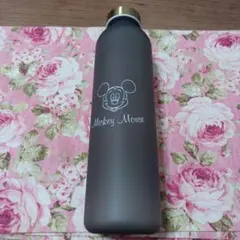 ディズニーストアミッキー冷水ボトル新品のサムネイル