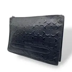 COACH クラッチバッグ　セカンドバッグ　シグネチャー　エンボス　型押し　黒