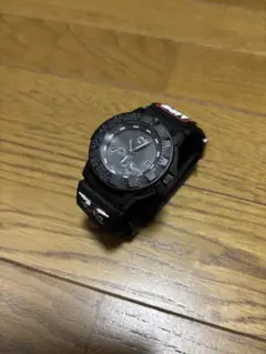 Luminox Falling Bones 3000のサムネイル