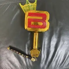 BIGBANG ペンライト 王冠付き 金色