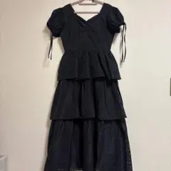 新品タグ！ティティアンドコー ブラックチェック フリル ロングワンピース リボンのサムネイル