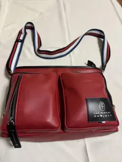 74 未使用 a.testoni パンチングレザー ショルダーバッグ レッド 
