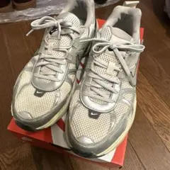 NIKE V2K RUN サミットホワイト 27cm 箱有り