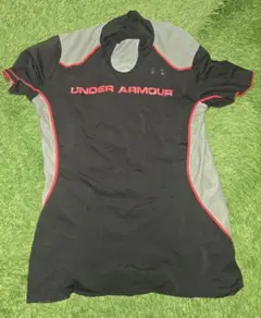 アンダーアーマー/シャツ