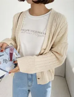 （美品）ディーホリック ケーブルVネックカーディガンのサムネイル