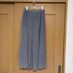 ドット柄 プリーツロングスカート