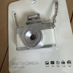 【新品未開封】3COINS ミニトイカメラ　アイボリー