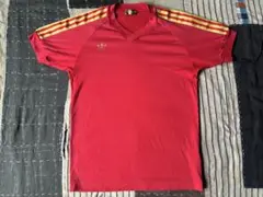 80s adidas vtg tシャツ DESCENTE デサント 赤 ゴールド