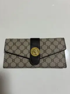 フラップ式長財布