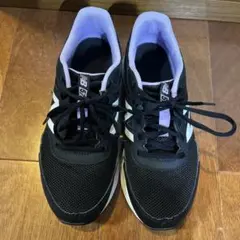 New Balance キッズスニーカー ブラック/パープル　23.5