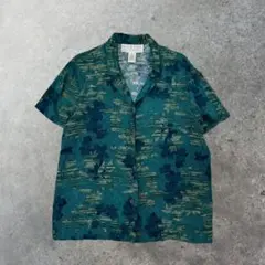 総柄シャツ　レトロ風 アートカモシャツ