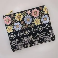お値下げ！インド刺繍リボン　フラットポーチ