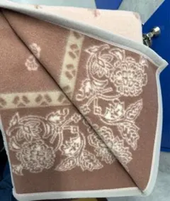 NIKKE ウール　カシミヤ　かわいいレトロ花柄ブランケット 140×200cm