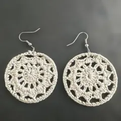 Item thumbnail for item f6471668-49a6-4ef2-a766-049e5a8f0c8e