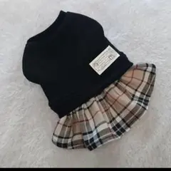 犬服黒ニットタグ付きタータンチェックワンピース