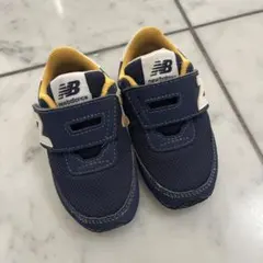 new balance ベビーシューズ ネイビー/イエロー